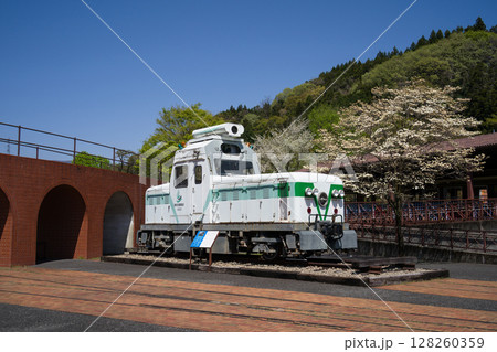 「碓氷峠鉄道文化むら」の展示車両 群馬県安中市松井田町横川の鉄道博物館 「碓氷峠鉄道文化むら」の展示車両 群馬県安中市松井田町横川の鉄道博物館 128260359
