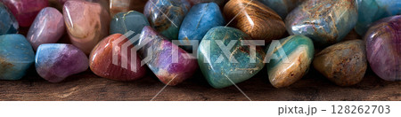 色とりどりの天然石　AI画像 128262703
