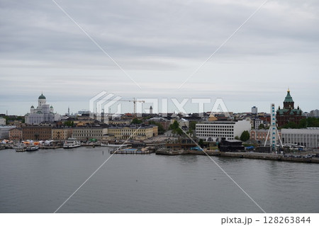 ヘルシンキの港 128263844