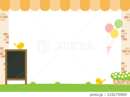 カフェのフレーム、黄色のテント屋根と黒板と風船 128270060