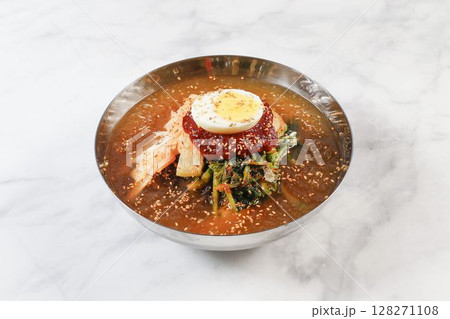 Naengmyeon(Buchwheat cool noodles) 128271108