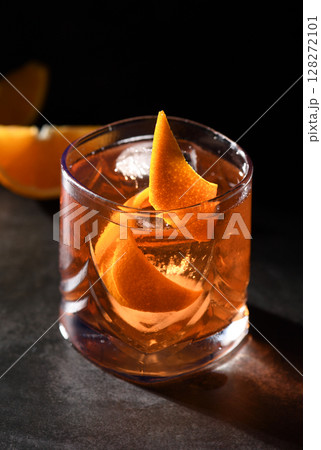 Classic Negroni Cocktail Classic Negroni Cocktail 128272101