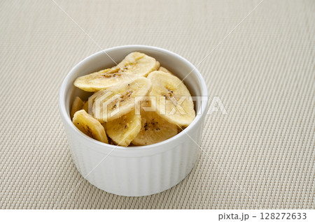 バナナチップス バナナチップス 128272633