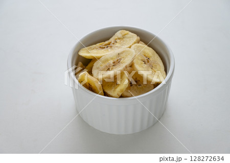 バナナチップス 128272634