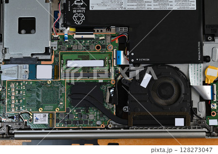 ノートパソコン修理 データ復旧 部品交換 ノートパソコン修理 データ復旧 部品交換 128273047