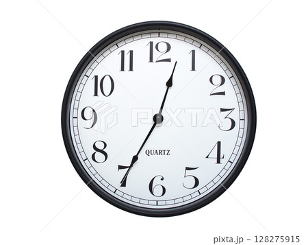 Round analog wall clock with a black frame, white face, and bold black numerals. showing 00:35 or 12:35. Isolated on a white background. Ideal for time-related themes. Round analog wall clock with a black frame, white face, and bold black numerals. showing 00:35 or 12:35. Isolated on a white background. Ideal for time-related themes. 128275915