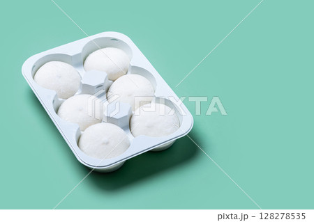 Japanese Mango ice cream mochi Japanese Mango ice cream mochi 128278535