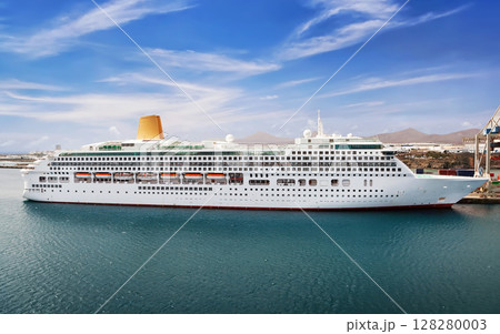Cruise Ship in port on sunny day Cruise Ship in port on sunny day 128280003