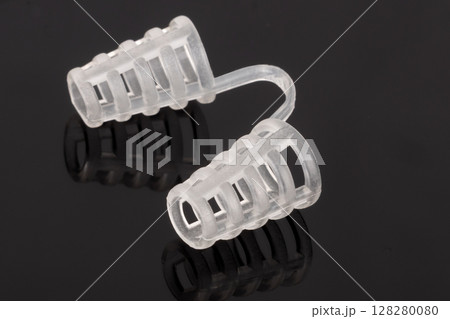 Transparent Silicone Nasal Inserts for Snoring Relief Transparent Silicone Nasal Inserts for Snoring Relief 128280080