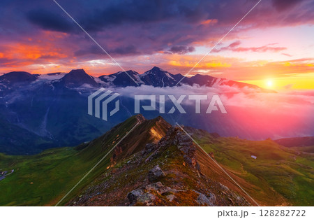 picturesque morning scene 128282722