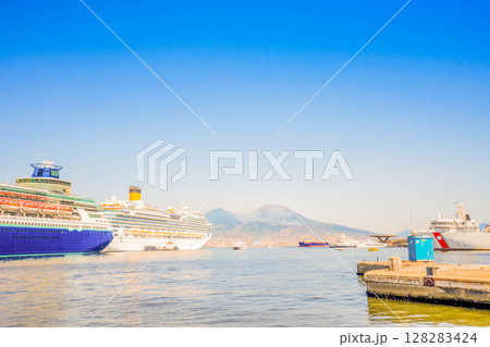 Naples and Vesuvius volcano, Italy 128283424