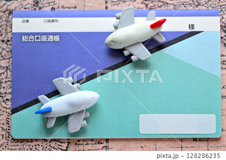 旅行保険 預金通帳 オーバーツーリズム イメージ 旅行保険 預金通帳 オーバーツーリズム イメージ 128286235