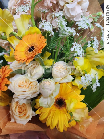 生花花束　ブーケ 128288586