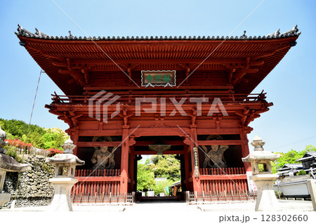 粉河寺(大門)　【和歌山県紀の川市】 128302660