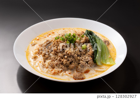 冷やし　豆乳坦々そうめん 128302927