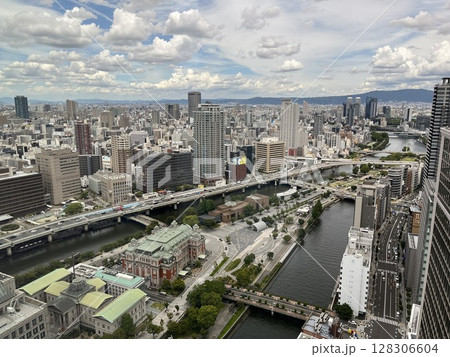 中之島と堂島の風景 128306604