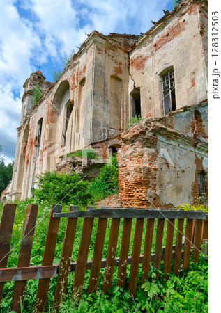 Fragment of abandoned Dominican Church of St. Anthony in agrotown of Knyazhitsy, Mogilev Region, Belarus 128312503