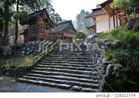 滋賀県 日吉大社 全国約3,800社の日吉・日枝・山王神社の総本宮 滋賀県 日吉大社 全国約3,800社の日吉・日枝・山王神社の総本宮 128312554