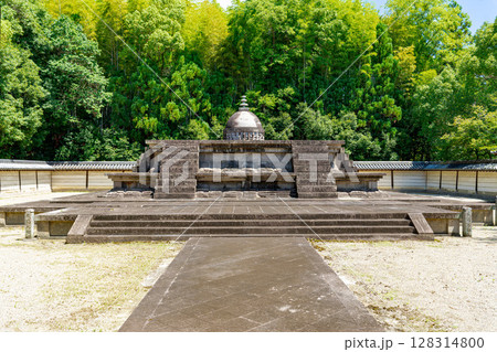【奈良県】奈良市 唐招提寺 戒壇  (2025/07/10撮影) 128314800