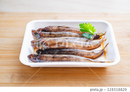 醤油に漬けたメヒカリ 醤油に漬けたメヒカリ 128318820