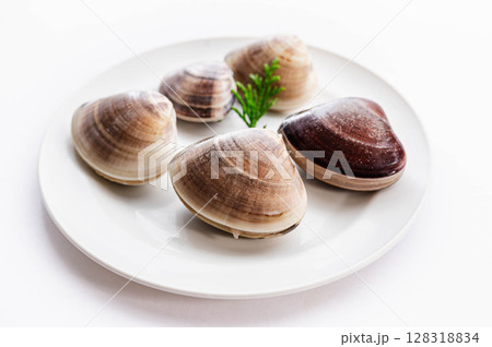 はまぐり 128318834