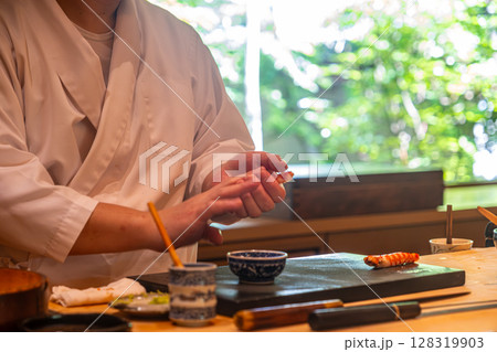 【#料亭】板前の手元 128319903