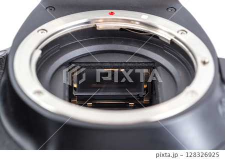 DSLR Camera body with exposed focusing screen DSLR Camera body with exposed focusing screen 128326925