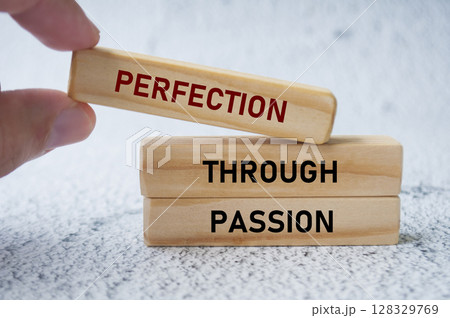 Hand holding wooden block with customizable space for text. Copy space concept 128329769