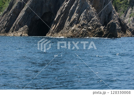 鳥取　四季の散歩　春　松島　遊覧船 128330008