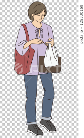 一名攜帶多個行李袋行走的女子 128330169