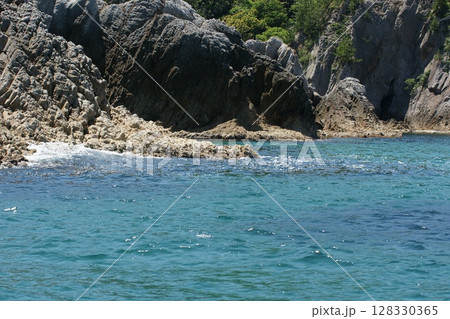 鳥取　四季の散歩　春　松島　遊覧船 128330365