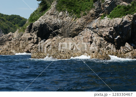 鳥取　四季の散歩　春　松島　遊覧船 128330467