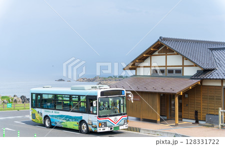 「青森県」種差海岸のインフォメーションセンター・八戸市 128331722