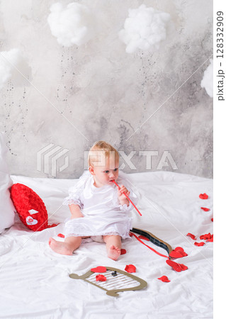 little baby with angel wings, valentine's day concept 128332909