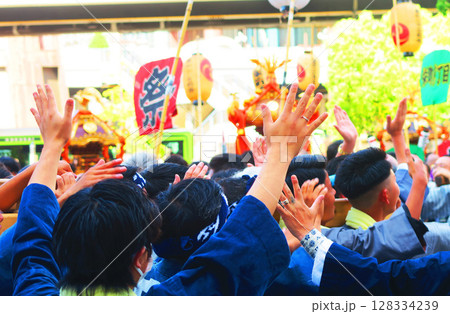 川口神社神幸祭（埼玉県川口市）の風景（2024年） 128334239