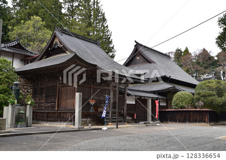 【中国三十三観音霊場】第四番　木山寺大師堂と本坊　岡山県真庭市 128336654