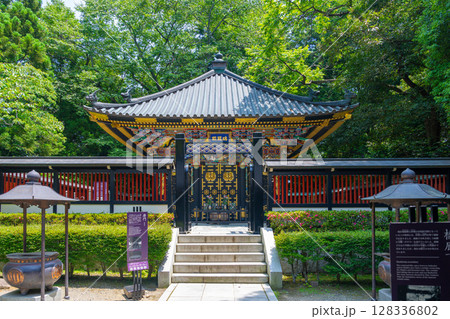 宮城県仙台市の瑞鳳殿 唐門 128336802