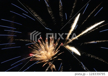 いたみ花火大会 兵庫県 8月 いたみ花火大会 兵庫県 8月 128339795