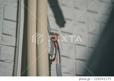 エアコン取り付け 128341175