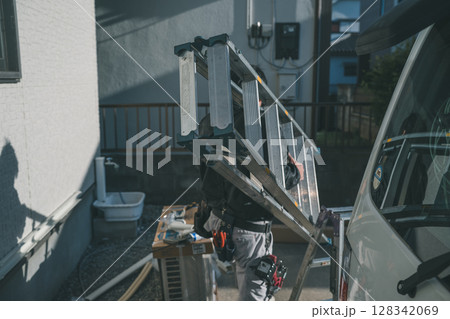 エアコン取り付け 128342069