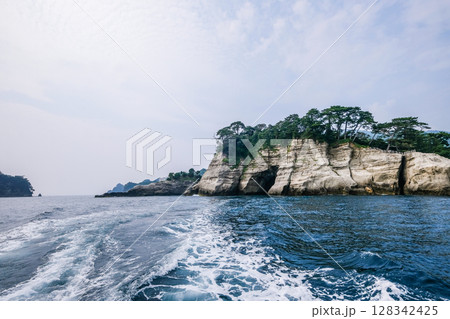 静岡県西伊豆の堂ヶ島 静岡県西伊豆の堂ヶ島 128342425