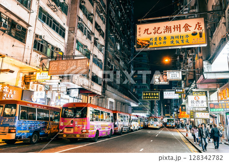 香港 夜の旺角(モンコック) 香港 夜の旺角(モンコック) 128342782