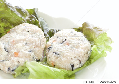 ひじき入り豆腐ハンバーグ ひじき入り豆腐ハンバーグ 128343829