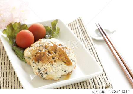 ひじき入り豆腐ハンバーグ ひじき入り豆腐ハンバーグ 128343834