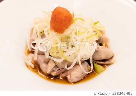 美味しい鰻の肝のポン酢和え 128345495