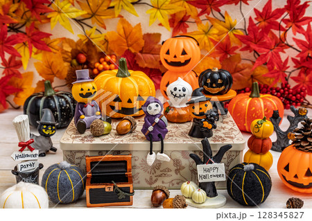 ハロウィーンの飾り付け 128345827