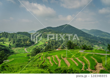 室谷の棚田　島根県浜田市 128346935