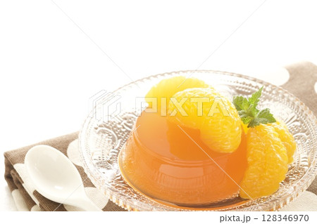 みかん缶ゼリー みかん缶ゼリー 128346970
