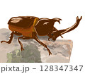 力強いカブトムシ　木にしがみついている全身イラスト 128347347