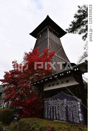 出石城下町の紅葉 128350028